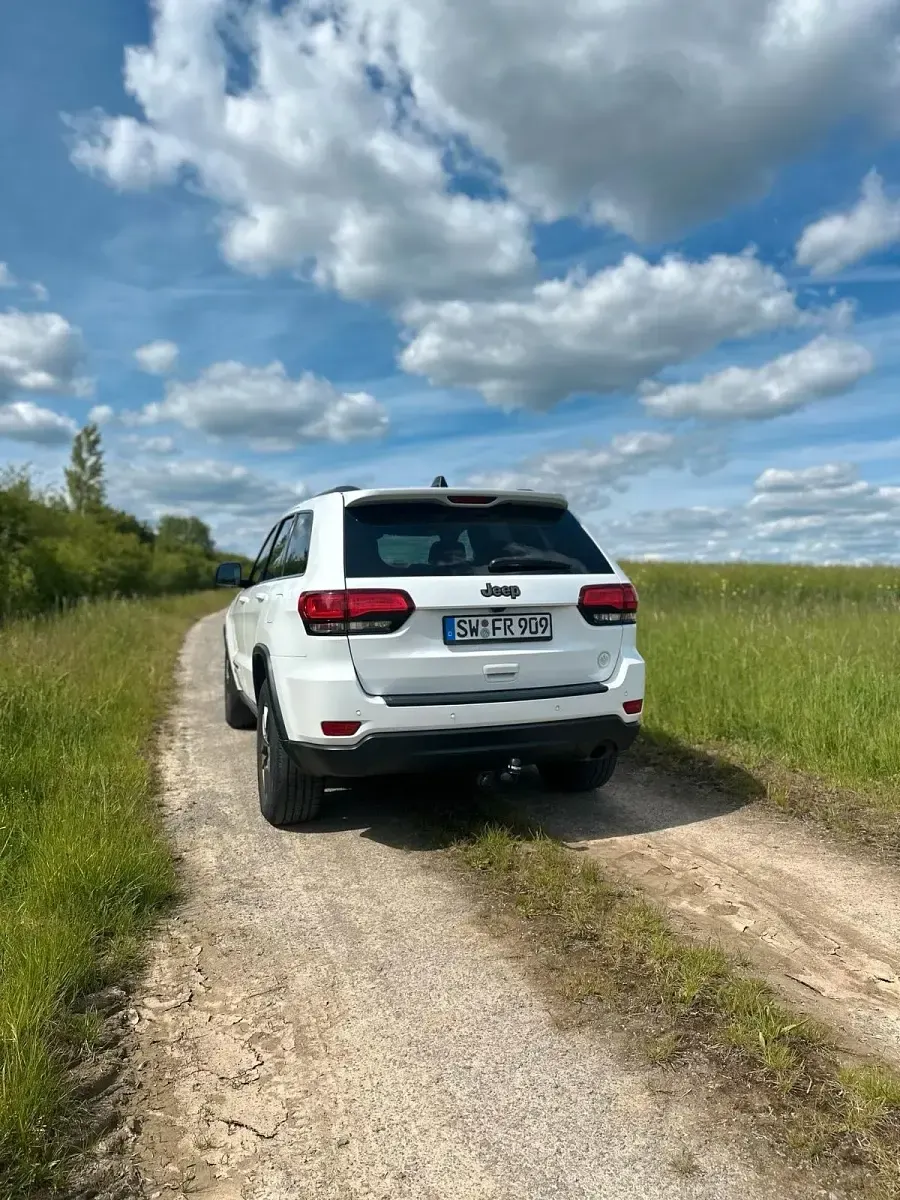 Gebraucht Jeep Grand Cherokee 290 PS (213 kW) 2016 Weiß SUV