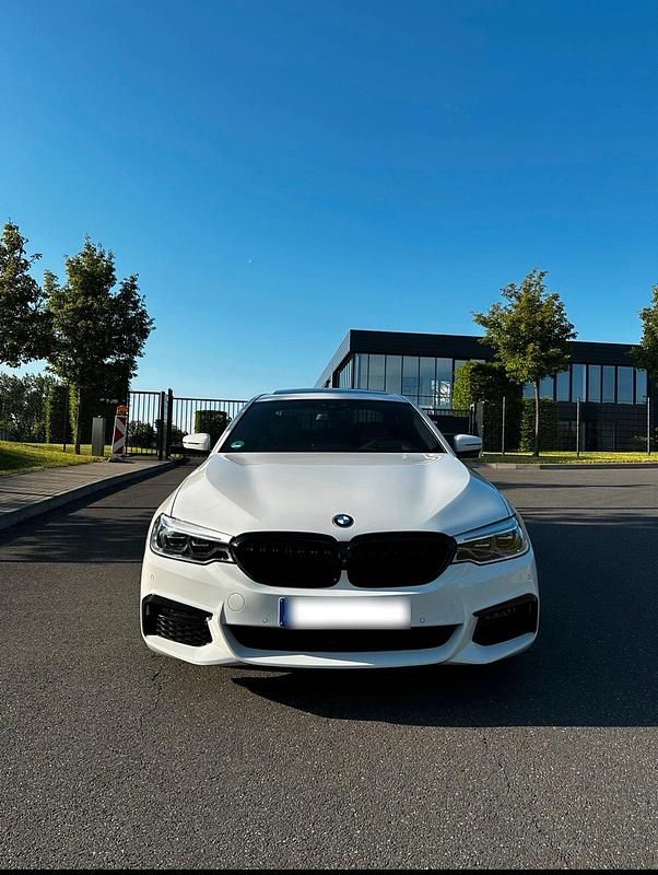 Gebraucht BMW 540 Shadowline 340 PS (250 kW) 2018 Weiß Limousine