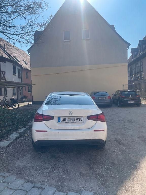Gebraucht Mercedes A220 190 PS (139 kW) 2024 Weiß Limousine
