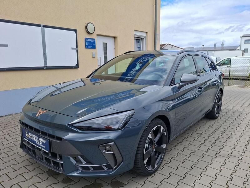 Fjord blau uni/blau Neu 2025 Cupra Leon Basis Kombi | 28.990 € (Guter Preis) - Bild 1/4