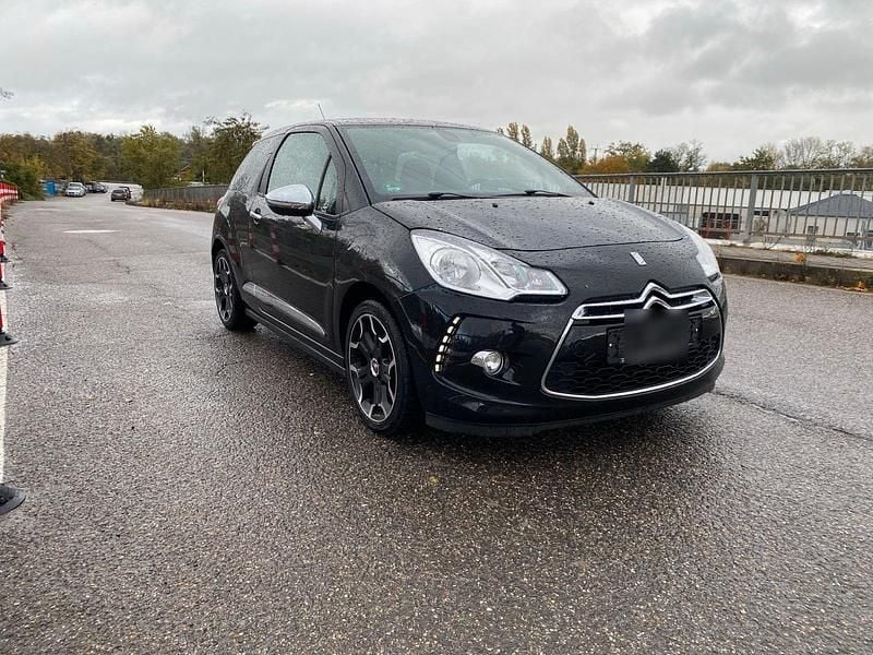 Schwarz Gebraucht 2012 Citroën DS3 Kleinwagen | 5.700 € (Fairer Preis) - Bild 1/4