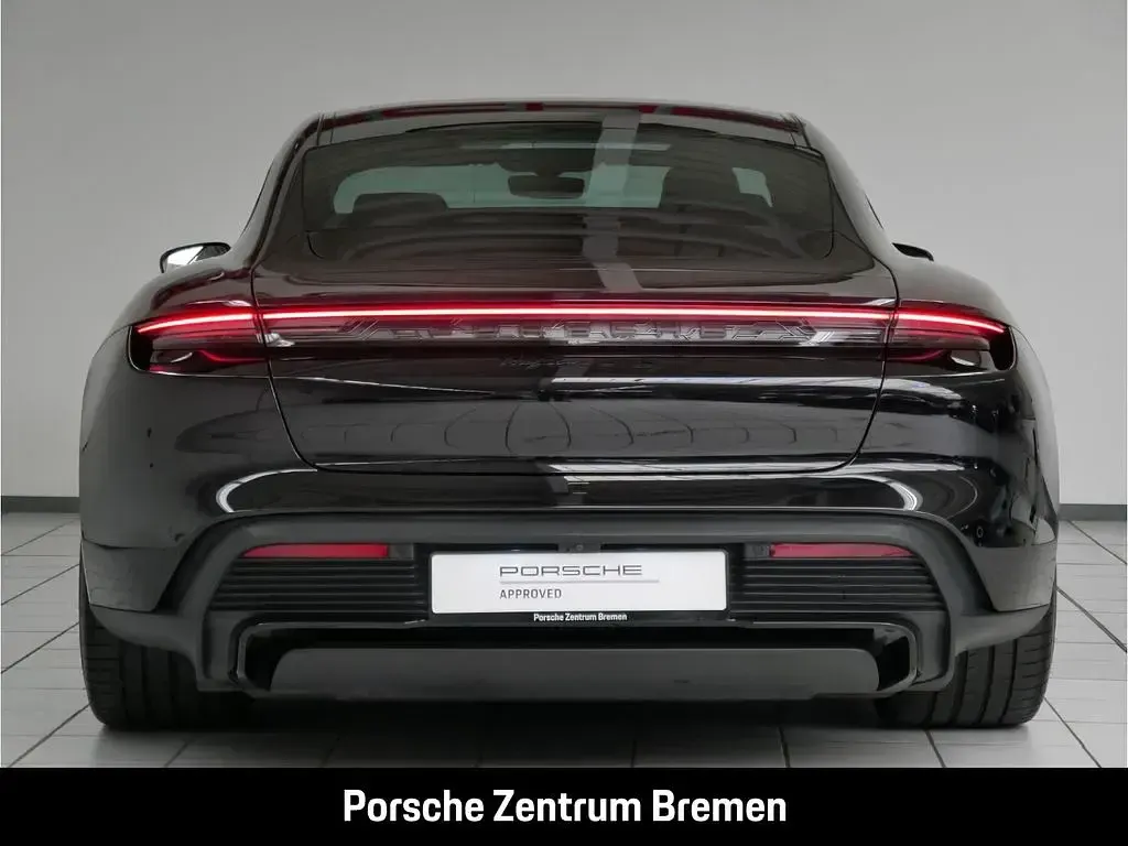 Gebraucht Porsche Taycan GTS 439 kW (598 PS) 2022 Schwarz Limousine