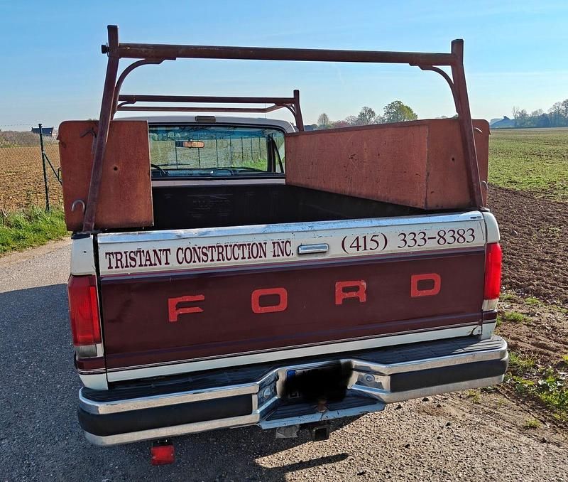 Gebraucht Ford V8 209 PS (153 kW) 1989 Beige Pickup