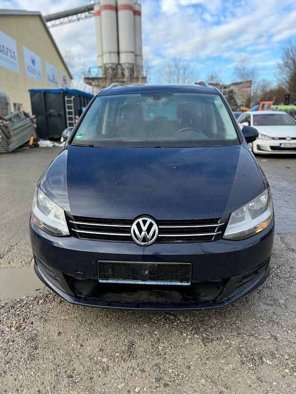 Gebraucht 2013 VW Sharan Comfortline Van / Kleinbus | 8.000 € - Bild 1/4