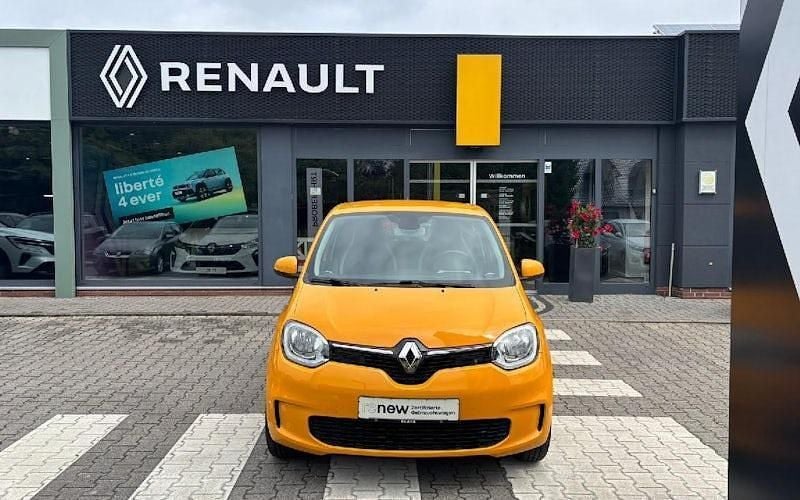 Gelb Gebraucht 2019 Renault Twingo Techno Kleinwagen | 9.990 € (Superpreis) - Bild 1/4