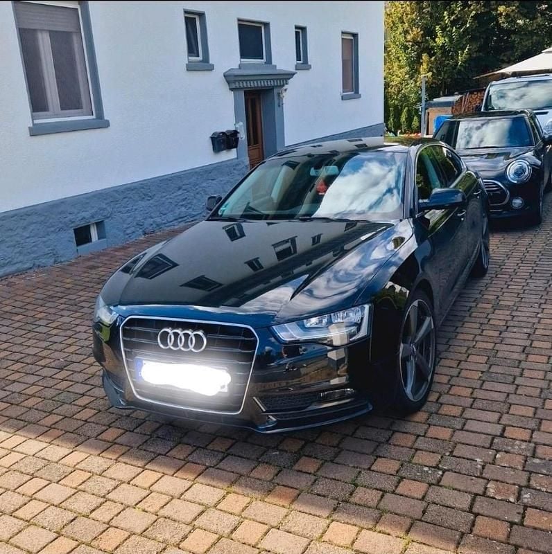 Schwarz Gebraucht 2015 Audi A5 Coupé | 12.950 € (Superpreis) - Bild 1/4