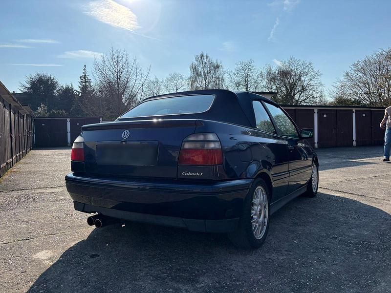 Gebraucht VW Golf Cabriolet 75 PS (55 kW) 1996 Blau Cabrio