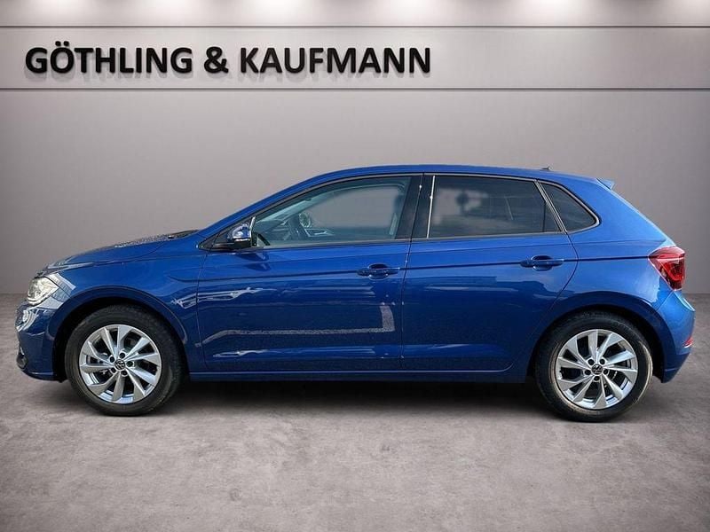 Gebraucht VW Polo Style 95 PS (69 kW) 2024 Blau Limousine