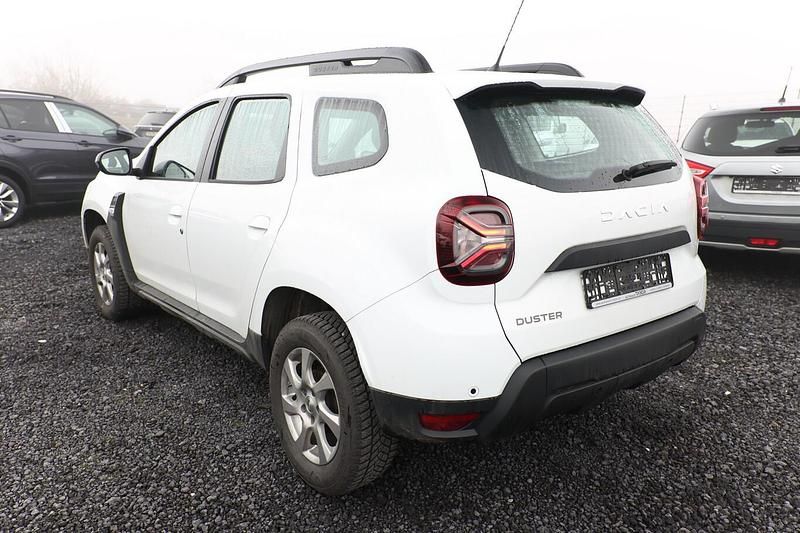 Gebraucht Dacia Duster Expression 91 PS (66 kW) 2023 Gletscherweiß SUV