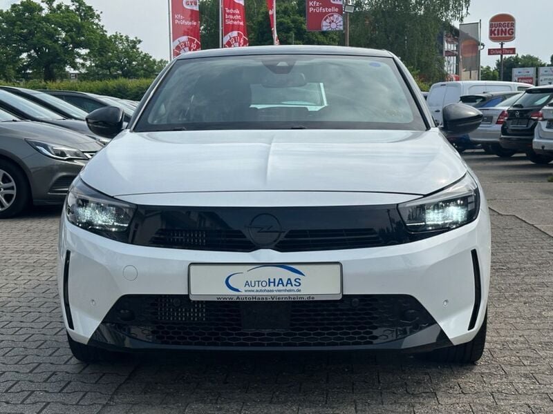 Weiß Gebraucht 2024 Opel Corsa GS Line Kleinwagen | 15.990 € (Guter Preis) - Bild 1/4