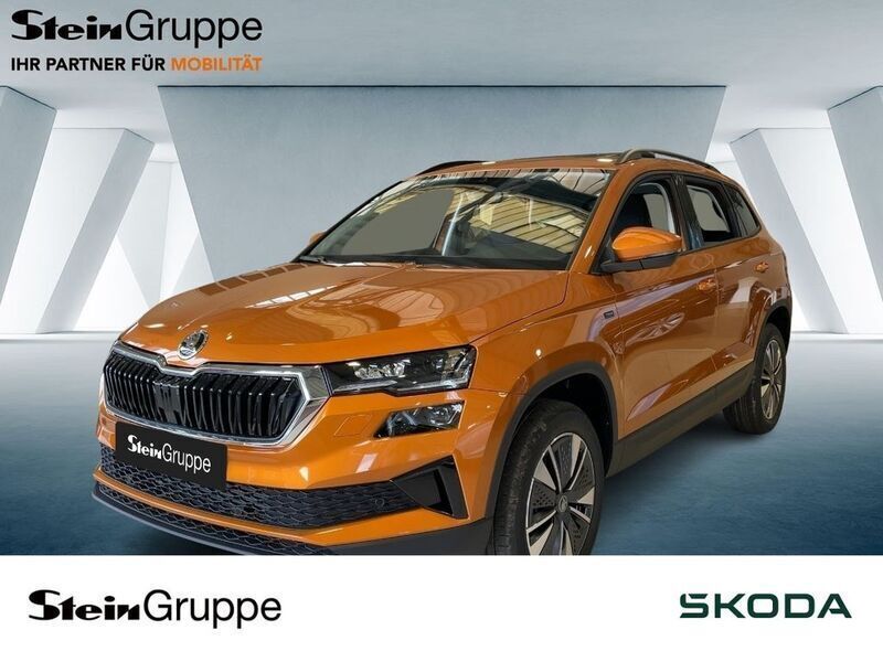 Andere farbe Neu 2025 Skoda Karoq Selection SUV | 45.989 € - Bild 1/4