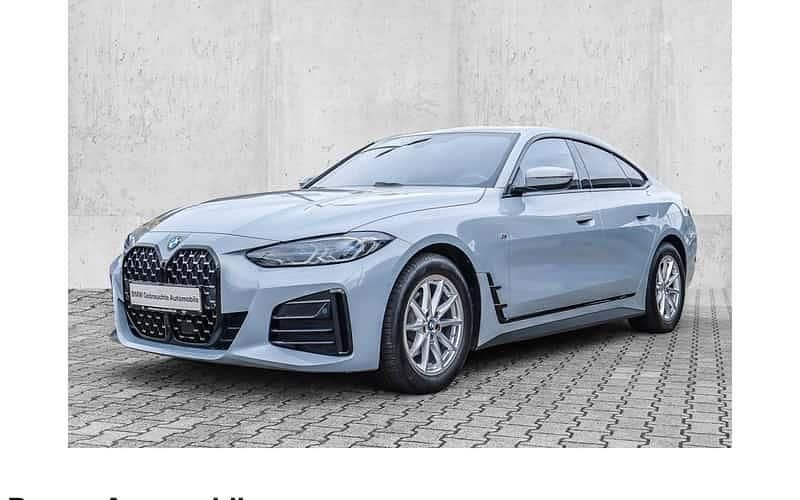 Grau Gebraucht 2023 BMW 420 Shadowline Coupé | 39.900 € (Fairer Preis) - Bild 1/4