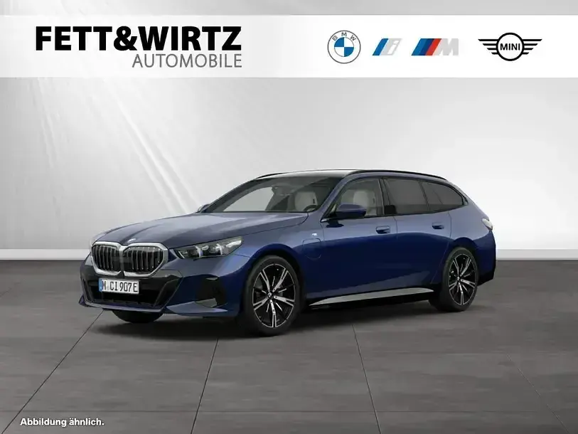 Gebraucht BMW 550e M Sport 489 PS (359 kW) 2025 Kombi