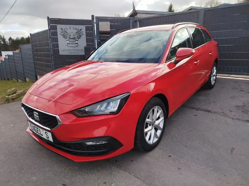 Gebraucht Seat Leon 116 PS (85 kW) 2021 Rot Limousine