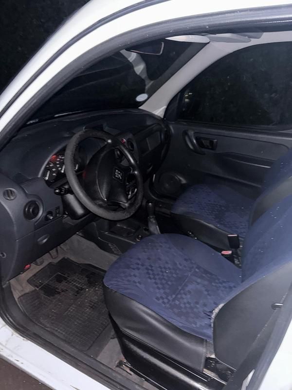 Gebraucht Citroën Berlingo 86 PS (63 kW) 2007 Weiß Van / Kleinbus