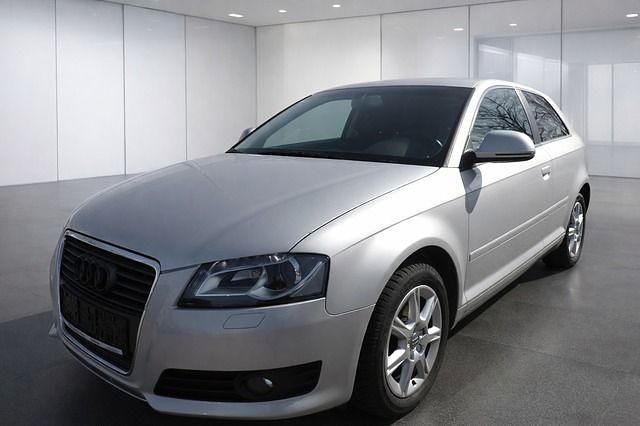 Gebraucht Audi A3 125 PS (91 kW) 2008 Silber (metallic) Kleinwagen