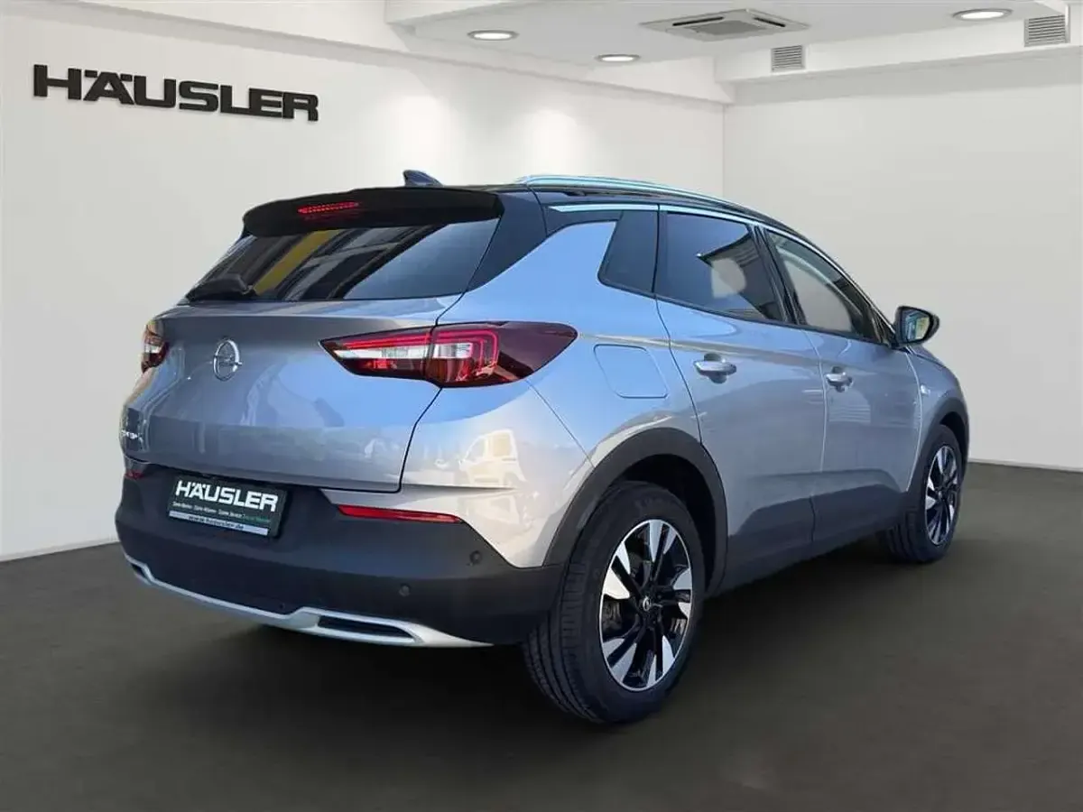 Gebraucht Opel Grandland X Innovation 181 PS (133 kW) 2020 Silber SUV