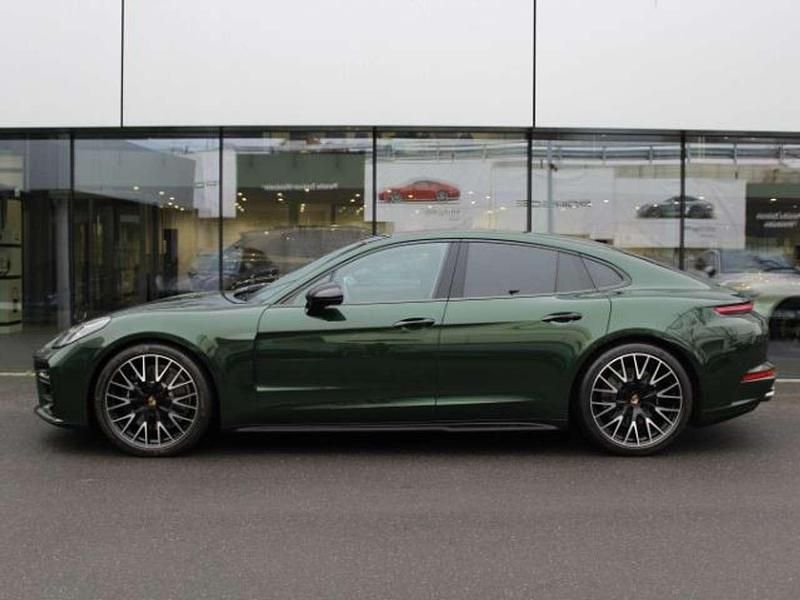 Gebraucht Porsche Panamera GTS 500 PS (367 kW) 2024 Oakgrünmetallic neo Kleinwagen