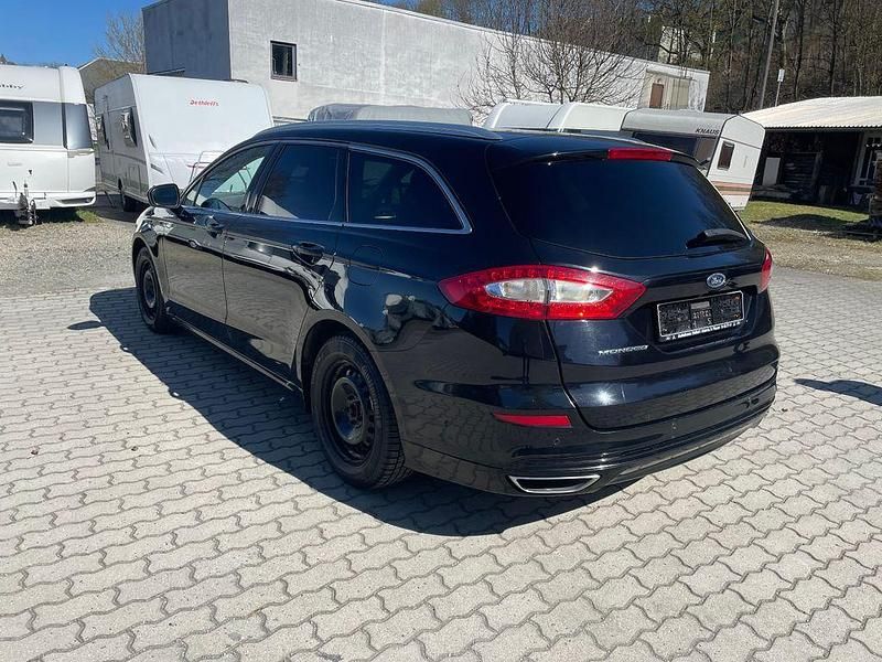 Gebraucht Ford Mondeo Business Edition 179 PS (131 kW) 2016 Schwarz Limousine