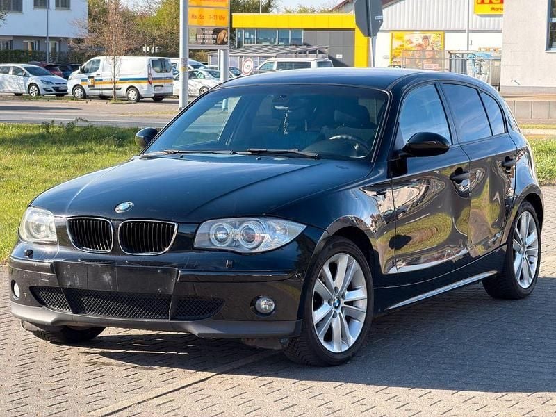 Gebraucht BMW 118 122 PS (89 kW) 2005 Saphirschwarz Kleinwagen