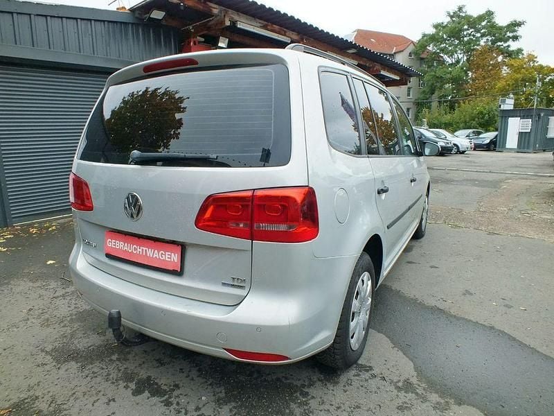 Gebraucht VW Touran Trendline 105 PS (77 kW) 2010 Grau Van / Kleinbus