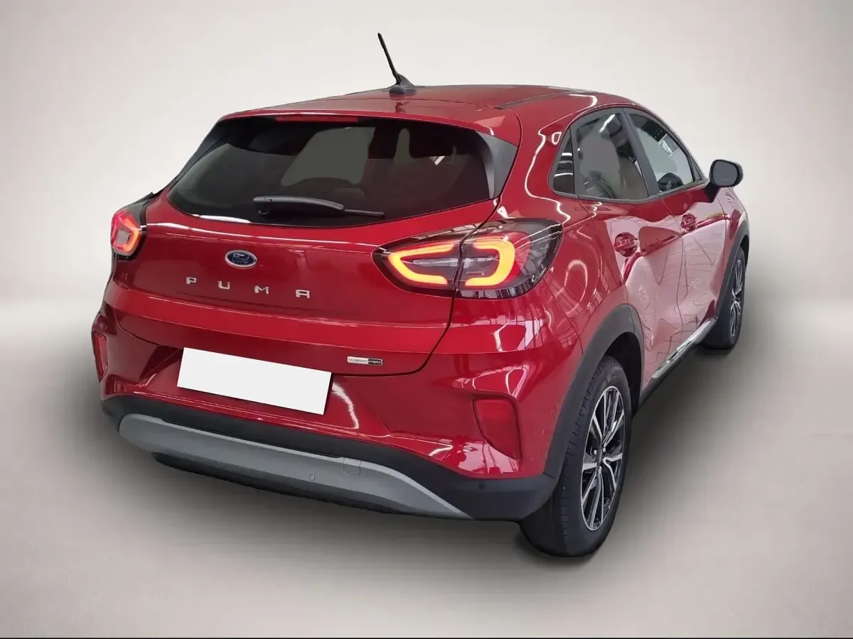 Gebraucht Ford Puma Titanium 125 PS (91 kW) 2022 Rot SUV