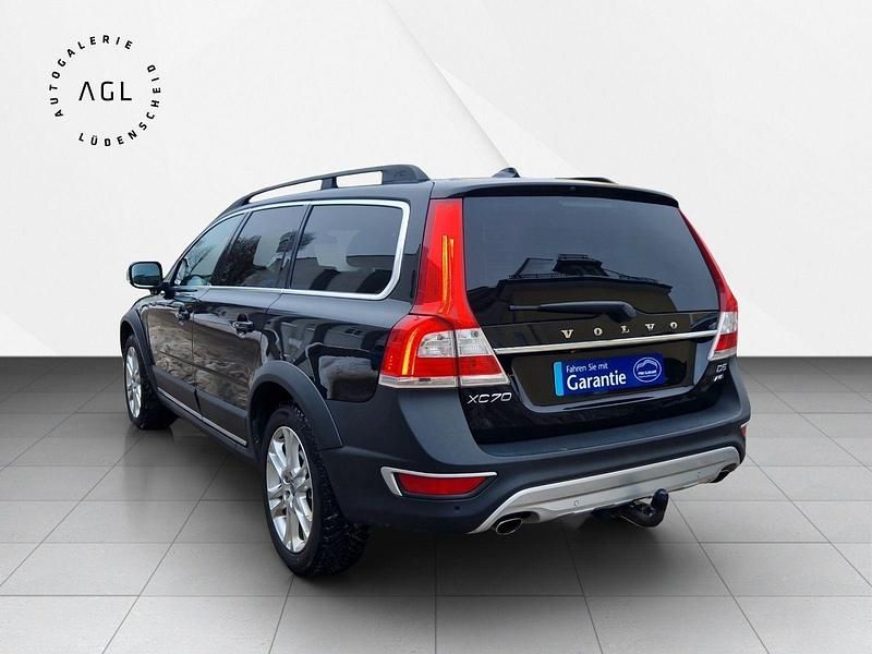Gebraucht Volvo XC70 Summum 215 PS (158 kW) 2013 Schwarz Kombi