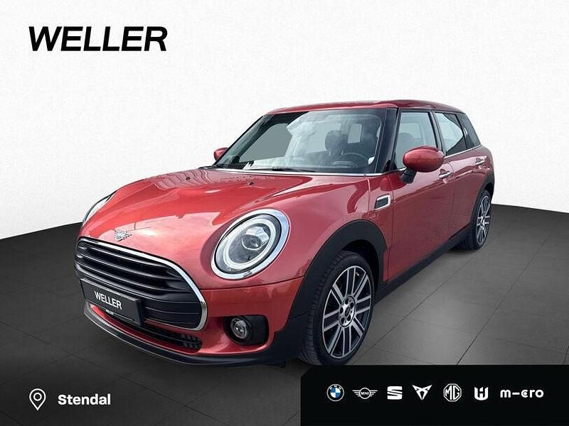 Rot Gebraucht 2021 Mini Cooper Clubman Kombi | 18.950 € - Bild 1/4