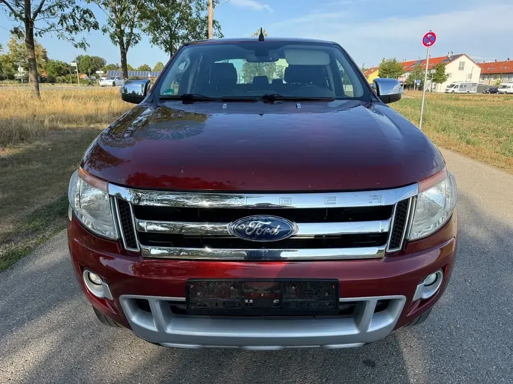 Gebraucht Ford Ranger Limited 150 PS (110 kW) 2014 Rot Pickup