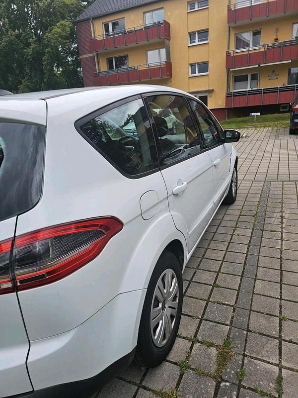 Occasion Ford S-MAX S 115 ch (84 kW) 2011 Blanc Monospace