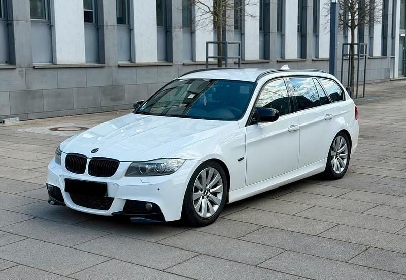 Gebraucht BMW 325 M Performance 204 PS (150 kW) 2010 Weiß Kombi