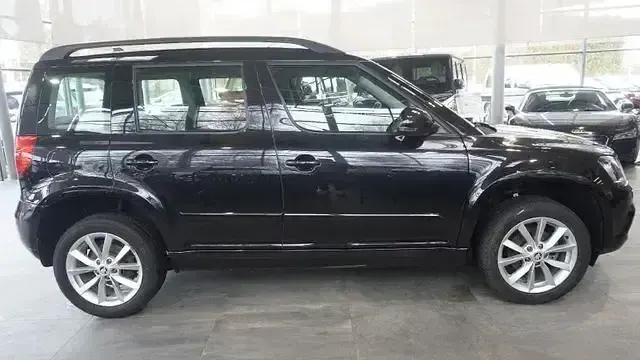 Gebraucht Skoda Yeti Style 150 PS (110 kW) 2016 Schwarz SUV