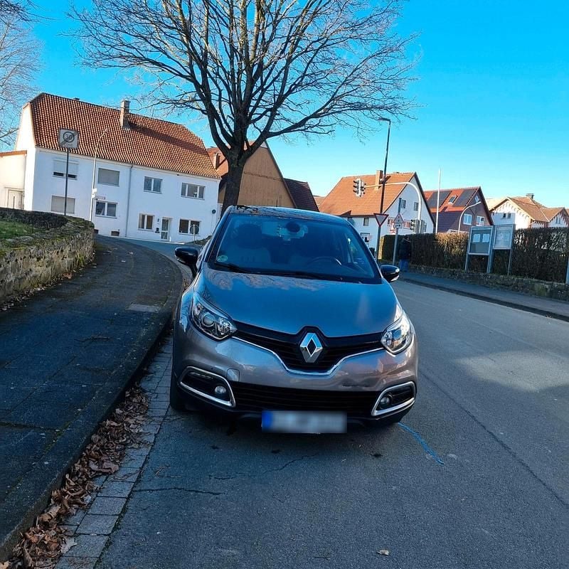 Gebraucht Renault Captur 118 PS (86 kW) 2015 Grau SUV