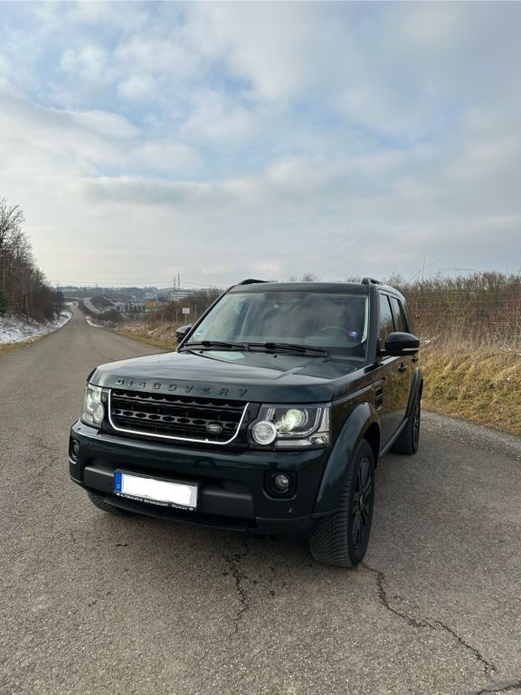 Grün Gebraucht 2015 Land Rover Discovery 4 HSE SUV | 17.900 € (Fairer Preis) - Bild 1/4