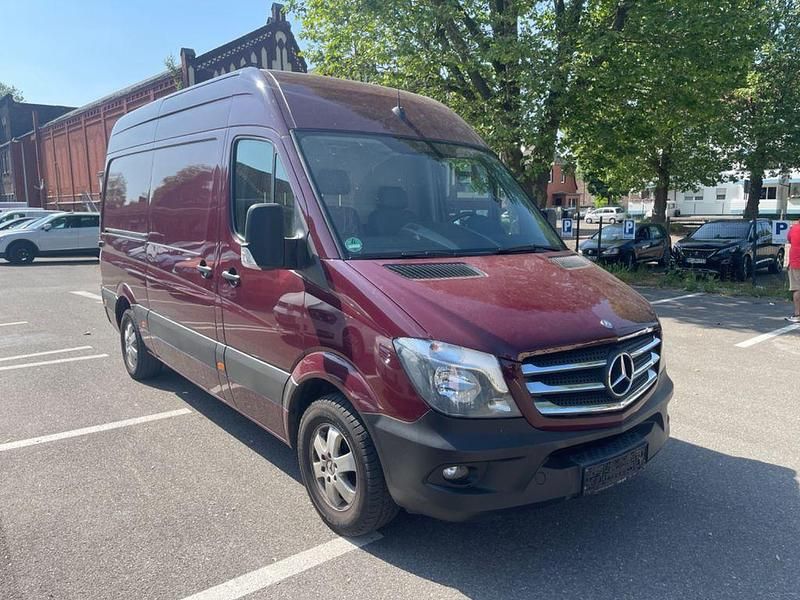 Gebraucht Mercedes 316 163 PS (119 kW) 2014 Rot Van