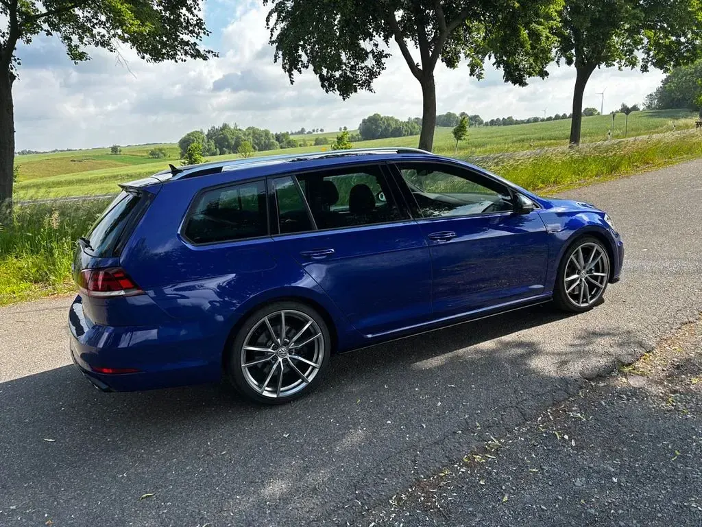 Gebraucht VW Golf VII R 300 PS (220 kW) 2020 Blau Kombi