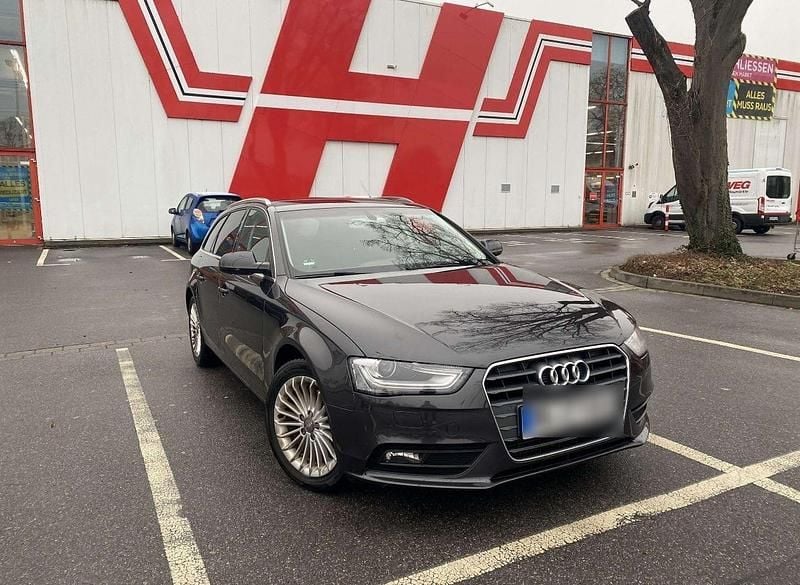 Gebraucht Audi A4 120 PS (88 kW) 2013 Kombi