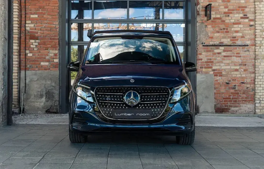Gebraucht Mercedes V300 Marco Polo 237 PS (174 kW) 2024 Blau Van / Kleinbus