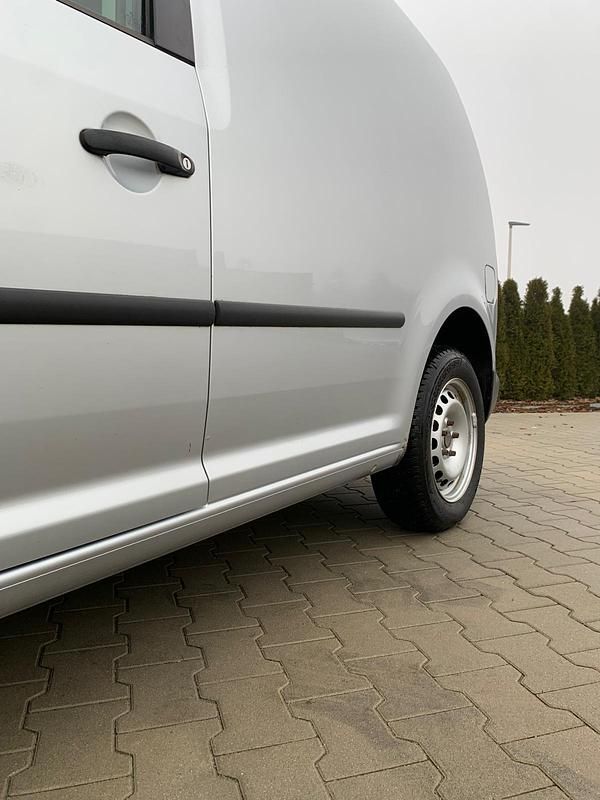 Gebraucht VW Caddy 80 PS (58 kW) 2006 Silber Van / Kleinbus