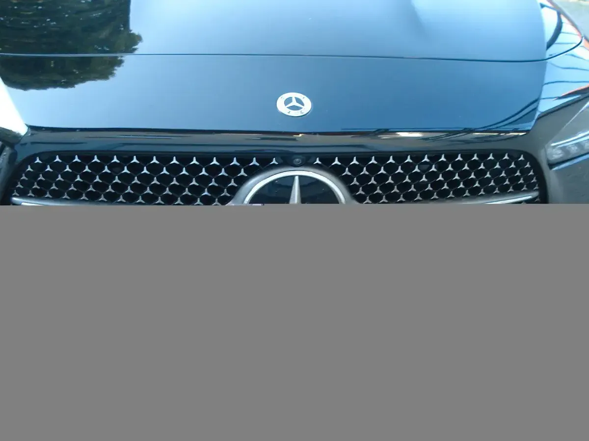 Gebraucht Mercedes CLA200 AMG line 184 PS (135 kW) 2024 Schwarz Coupé