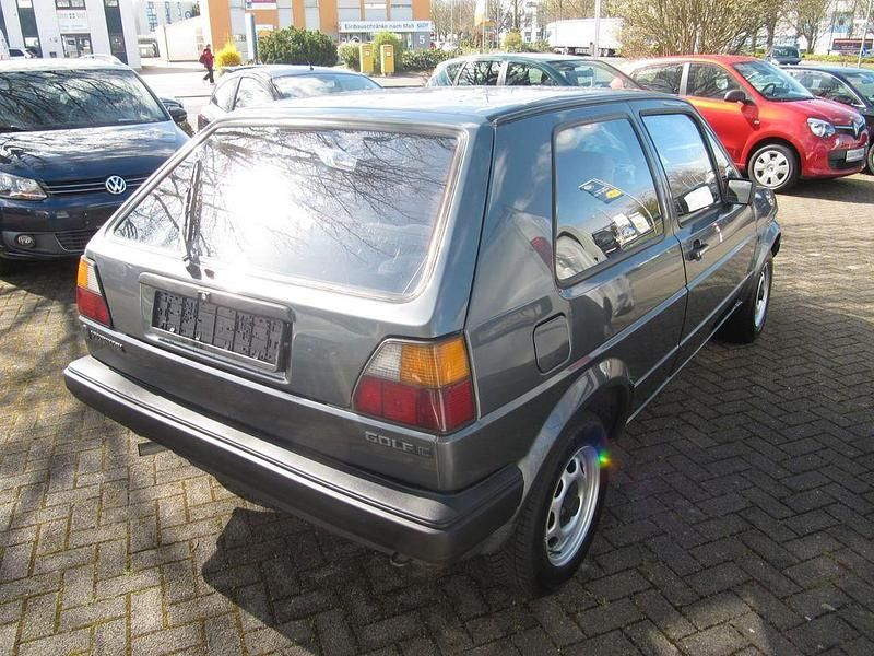 Gebraucht VW Golf II 54 PS (39 kW) 1986 Grau Kleinwagen