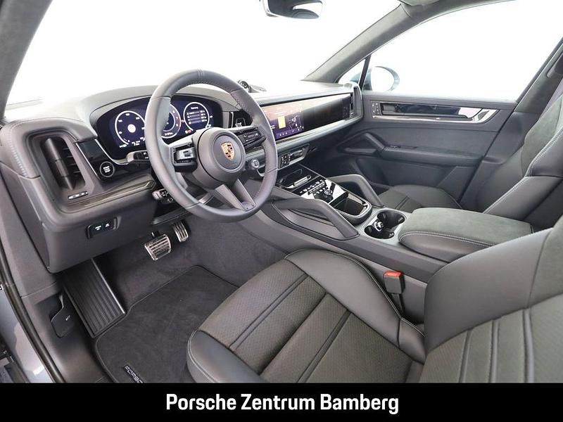 Neu Porsche Cayenne GTS 500 PS (367 kW) 2026 Grau SUV
