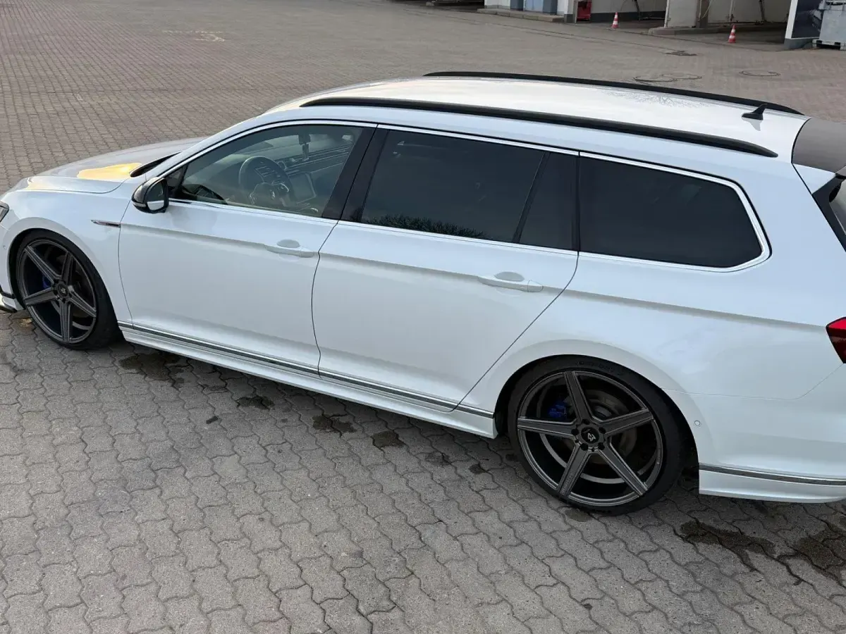 Gebraucht VW Passat Highline 280 PS (205 kW) 2017 Weiß Kombi