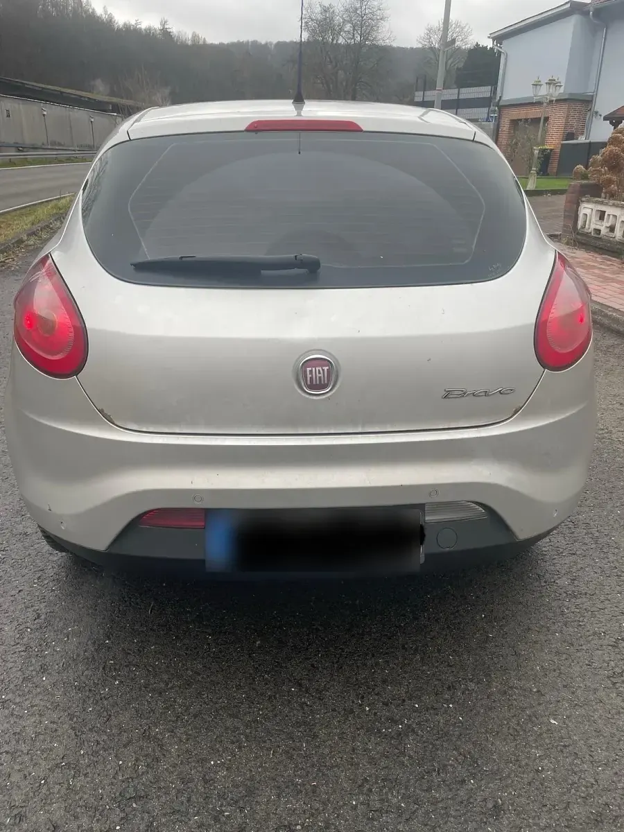 Gebraucht Fiat Bravo Dynamic 120 PS (88 kW) 2007 Silber Kleinwagen