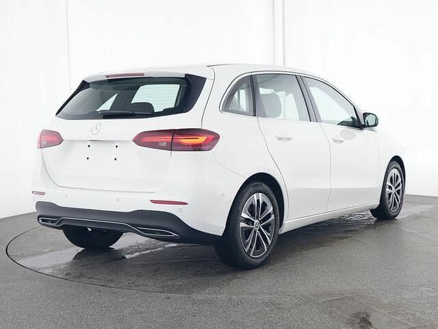 Gebraucht Mercedes B180 Progressive 136 PS (100 kW) 2024 Weiß Kleinwagen