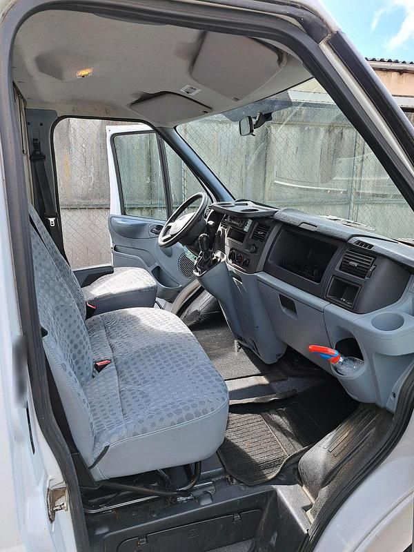Gebraucht Ford Transit 85 PS (62 kW) 2011 Weiß Van / Kleinbus