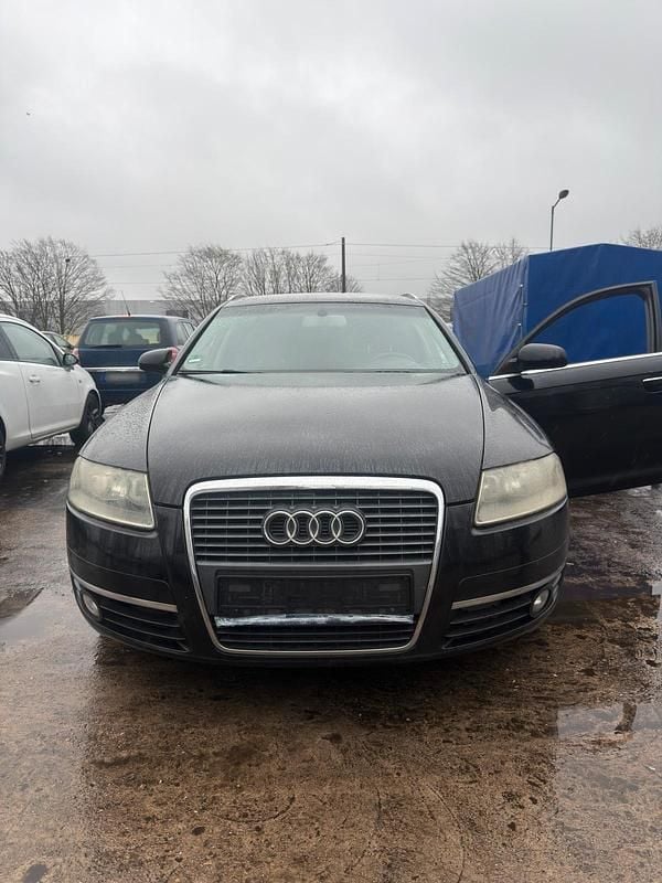 Usado Audi A6 180 HP (132 kW) 2007 Preto Carrinha