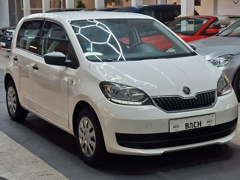 Gebraucht Skoda Citigo Active 60 PS (44 kW) 2018 Weiß Kleinwagen