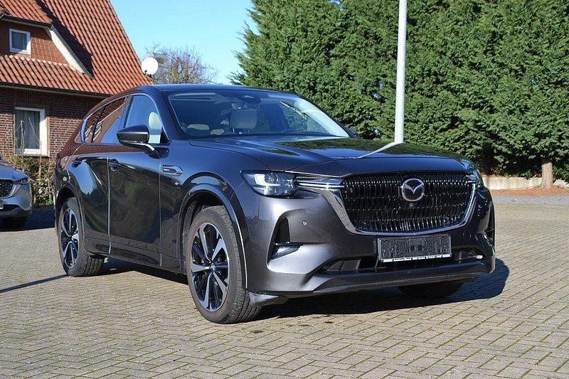 Grau Gebraucht 2022 Mazda CX-60 Takumi-Line SUV | 37.950 € (Fairer Preis) - Bild 1/4