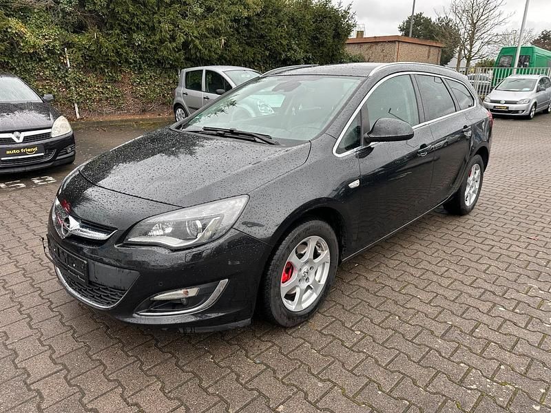 Gebraucht Opel Astra 136 PS (100 kW) 2014 Schwarz Kombi